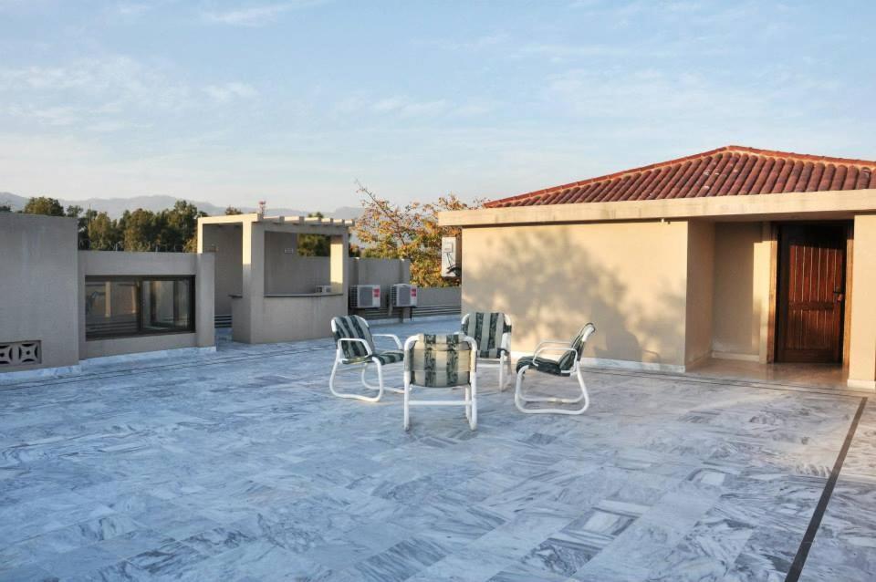 Reina Boutique Hotel - G9 Исламабад Екстериор снимка